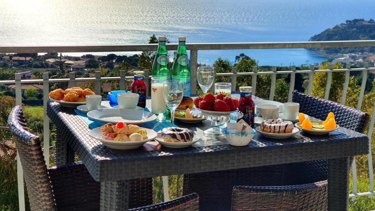 Naturamare Apartments - Piscina Idromassaggio Con Vista Mare Aperta Fino Alle Ore 22-00 Capo Vaticano Bagian luar foto