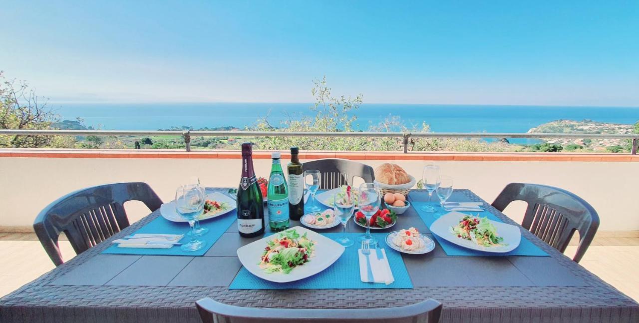 Naturamare Apartments - Piscina Idromassaggio Con Vista Mare Aperta Fino Alle Ore 22-00 Capo Vaticano Bagian luar foto