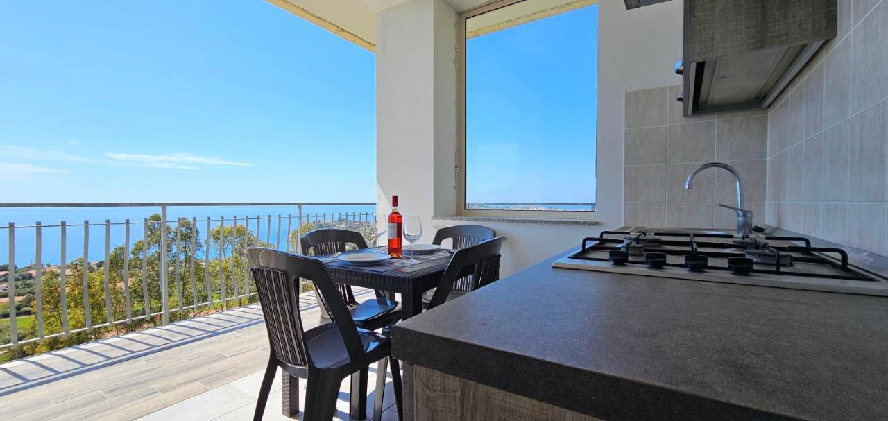 Naturamare Apartments - Piscina Idromassaggio Con Vista Mare Aperta Fino Alle Ore 22-00 Capo Vaticano Bagian luar foto