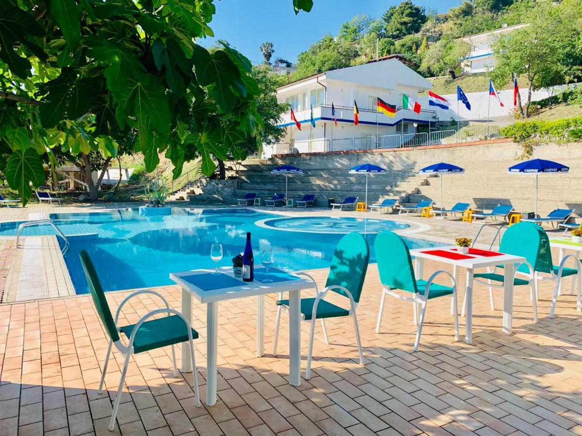 Naturamare Apartments - Piscina Idromassaggio Con Vista Mare Aperta Fino Alle Ore 22-00 Capo Vaticano Bagian luar foto